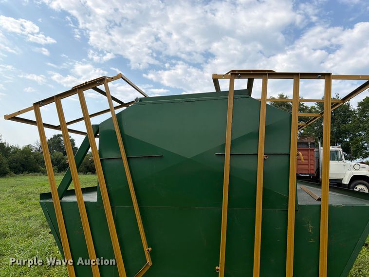 image for item FK3322 King Ag Products creep feeder