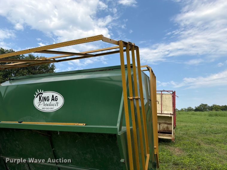 image for item FK3322 King Ag Products creep feeder