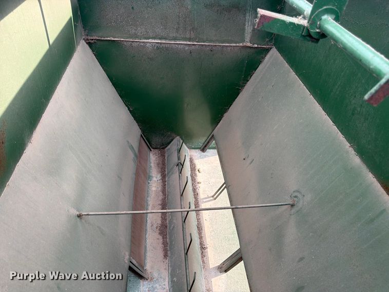 image for item FK3322 King Ag Products creep feeder