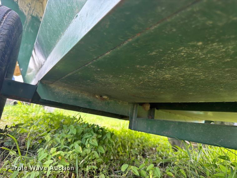 image for item FK3322 King Ag Products creep feeder