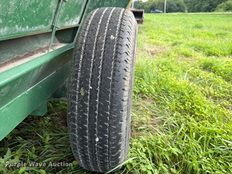 image for item FK3322 King Ag Products creep feeder