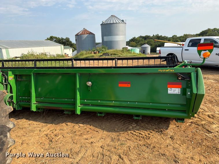 image for item FK3325 John Deere 630F HydraFlex flex head