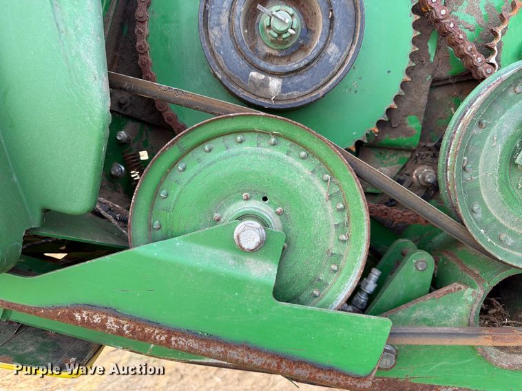 image for item FK3325 John Deere 630F HydraFlex flex head