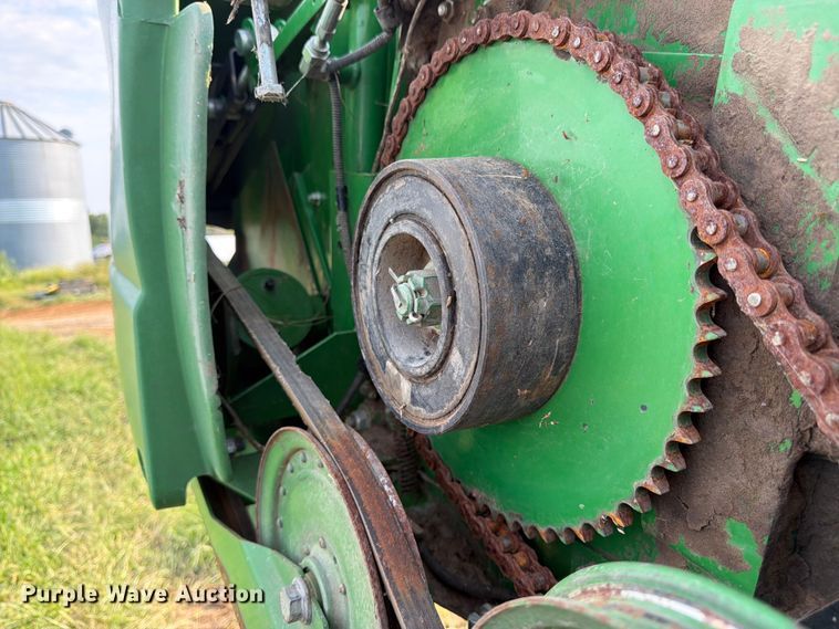 image for item FK3325 John Deere 630F HydraFlex flex head