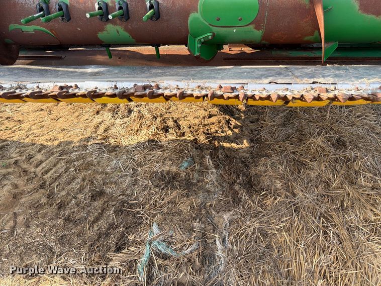 image for item FK3325 John Deere 630F HydraFlex flex head