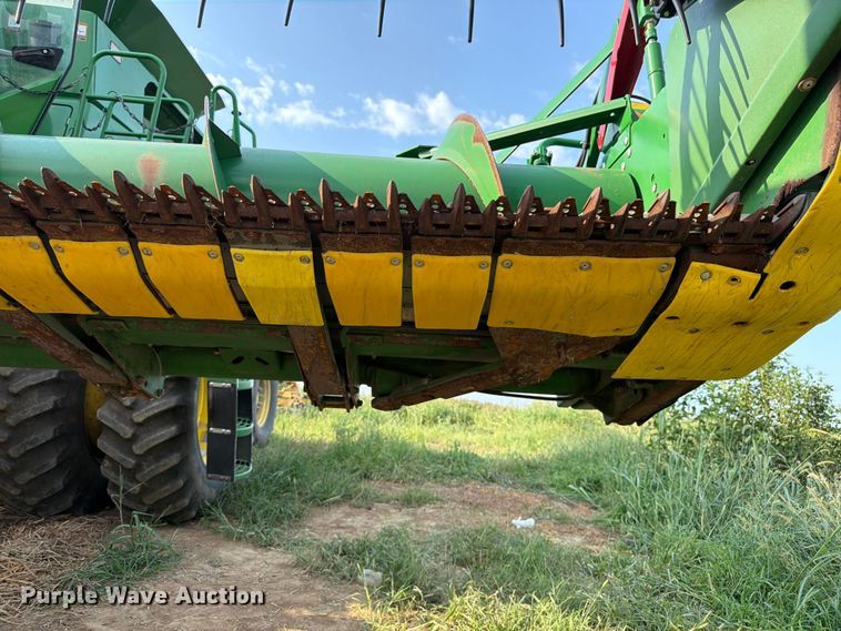 image for item FK3325 John Deere 630F HydraFlex flex head