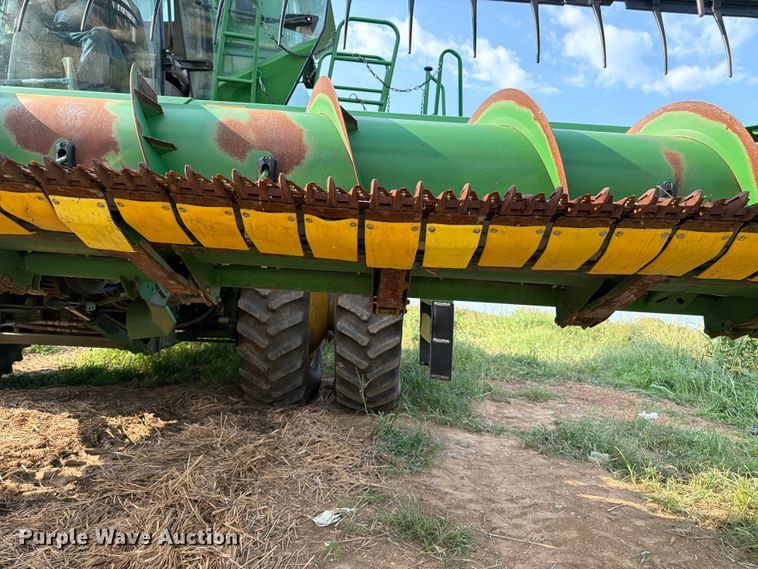 image for item FK3325 John Deere 630F HydraFlex flex head