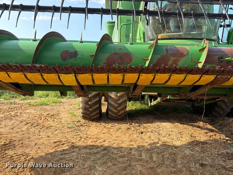 image for item FK3325 John Deere 630F HydraFlex flex head