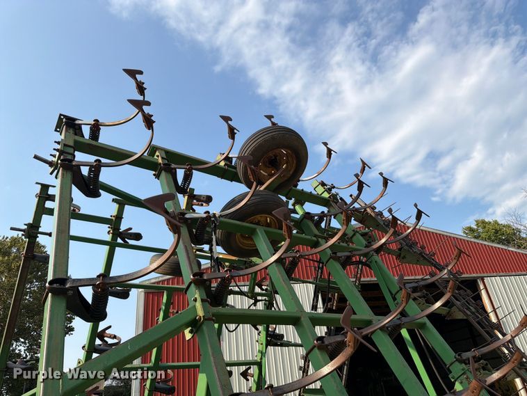 image for item FK3326 John Deere field cultivator