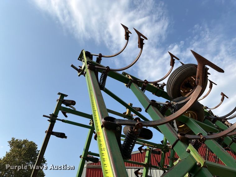 image for item FK3326 John Deere field cultivator