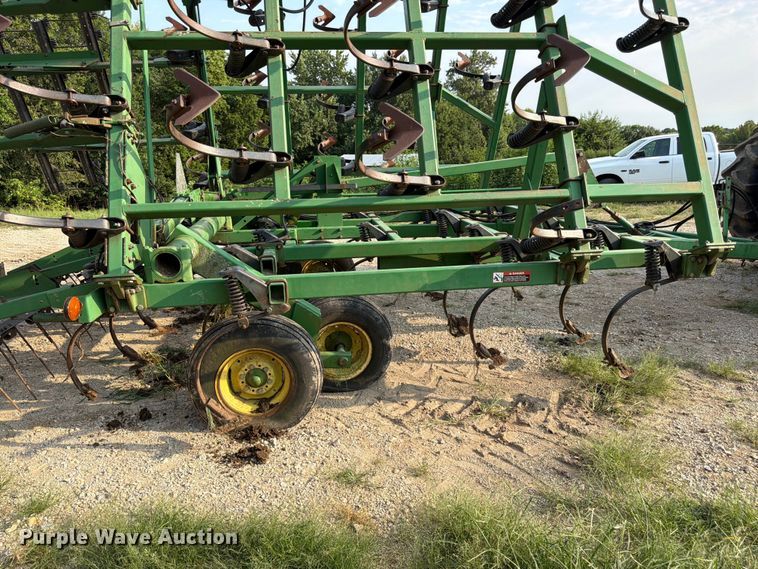 image for item FK3326 John Deere field cultivator