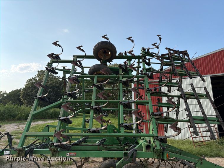 image for item FK3326 John Deere field cultivator