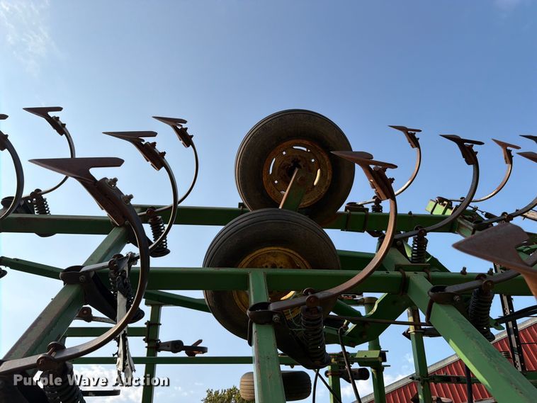 image for item FK3326 John Deere field cultivator