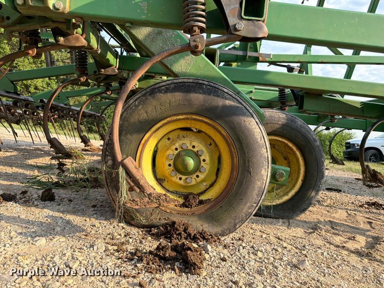 image for item FK3326 John Deere field cultivator
