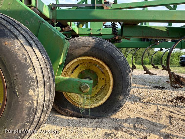 image for item FK3326 John Deere field cultivator