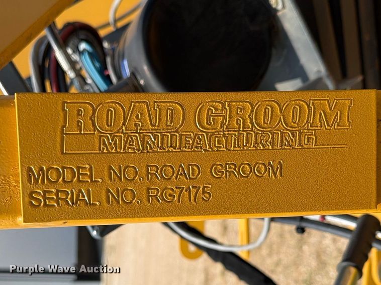 image for item FK3567 Road Groom moldboard