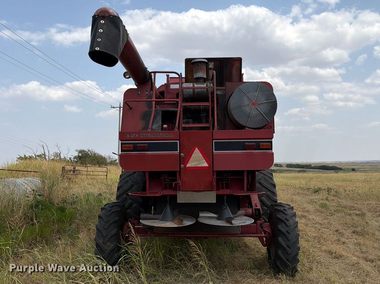 image for item FN2542 1991 Case International 1680 222B Axial-Flow combine