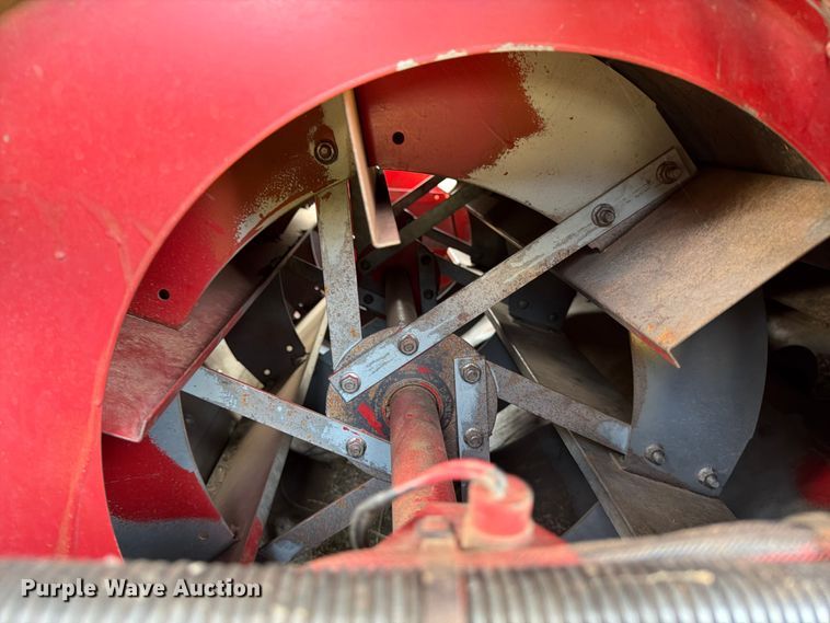 image for item FN2542 1991 Case International 1680 222B Axial-Flow combine
