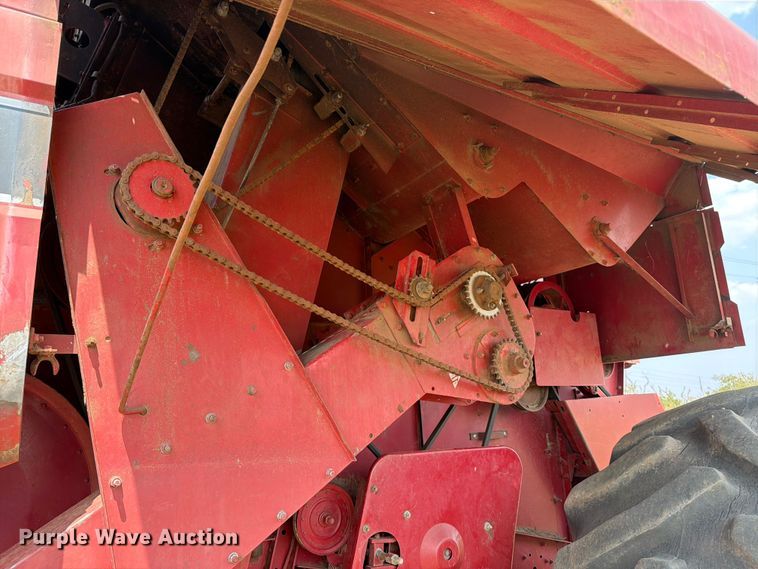 image for item FN2542 1991 Case International 1680 222B Axial-Flow combine