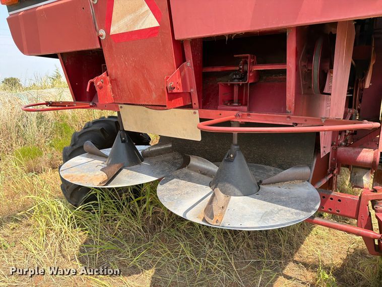 image for item FN2542 1991 Case International 1680 222B Axial-Flow combine
