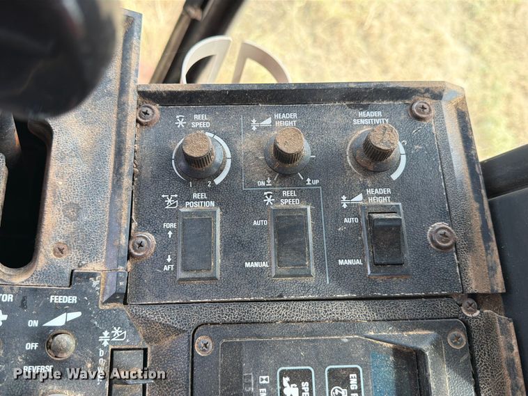image for item FN2542 1991 Case International 1680 222B Axial-Flow combine