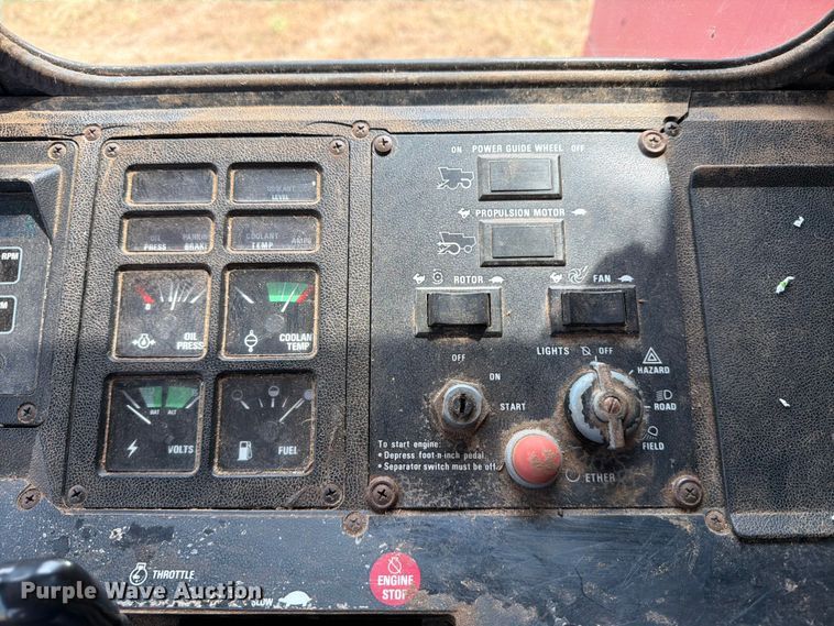 image for item FN2542 1991 Case International 1680 222B Axial-Flow combine