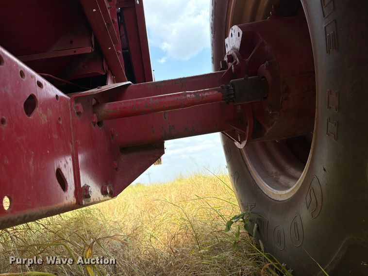 image for item FN2542 1991 Case International 1680 222B Axial-Flow combine