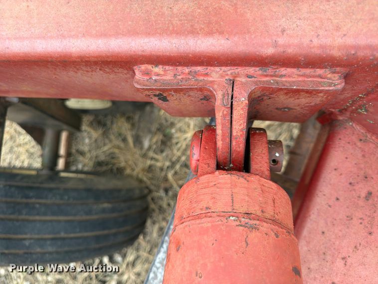 image for item FP4016 International 490 tandem disk
