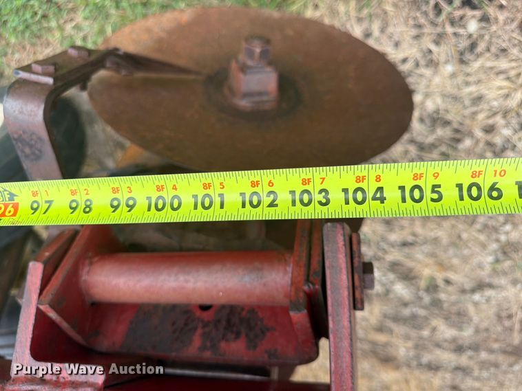 image for item FP4016 International 490 tandem disk