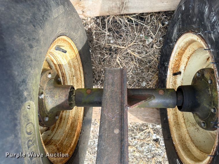 image for item FP4016 International 490 tandem disk