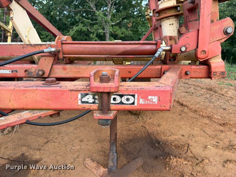image for item FU1012 Krause 4320 field cultivator