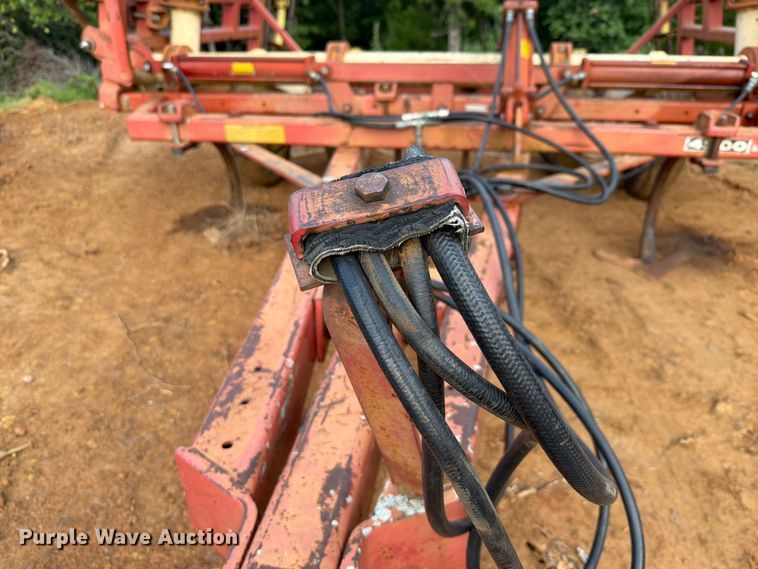 image for item FU1012 Krause 4320 field cultivator