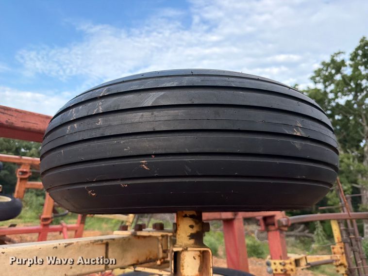 image for item FU1012 Krause 4320 field cultivator