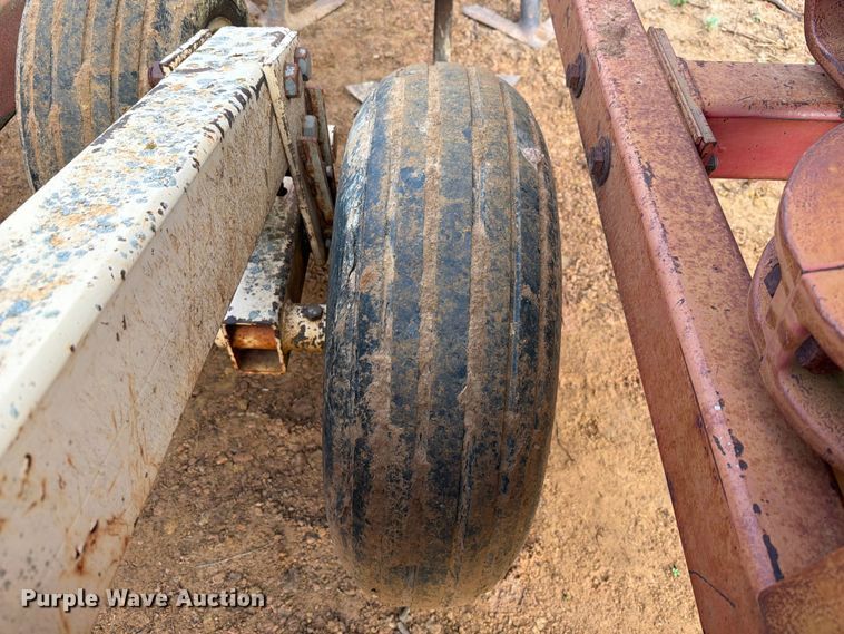 image for item FU1012 Krause 4320 field cultivator