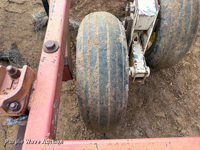 image for item FU1012 Krause 4320 field cultivator