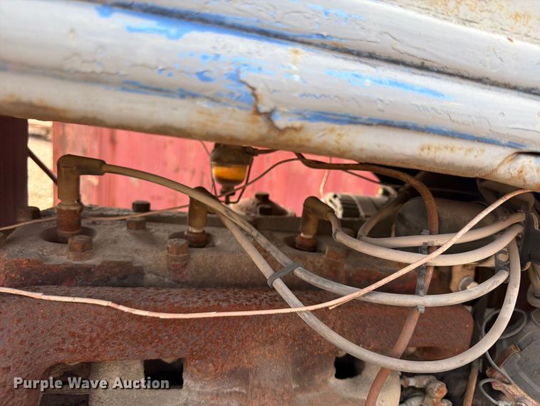 image for item FU4565 Ford tractor
