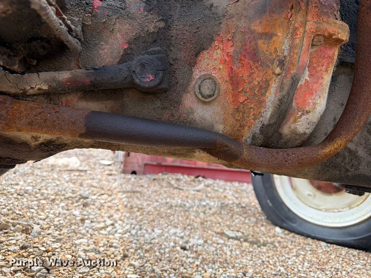 image for item FU4565 Ford tractor