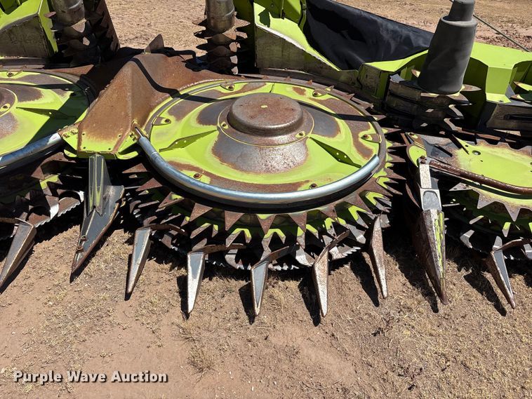 image for item JM9371 Claas Orbis 900 rotary forage head