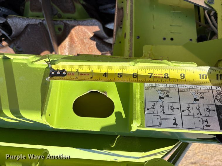 image for item JM9371 Claas Orbis 900 rotary forage head