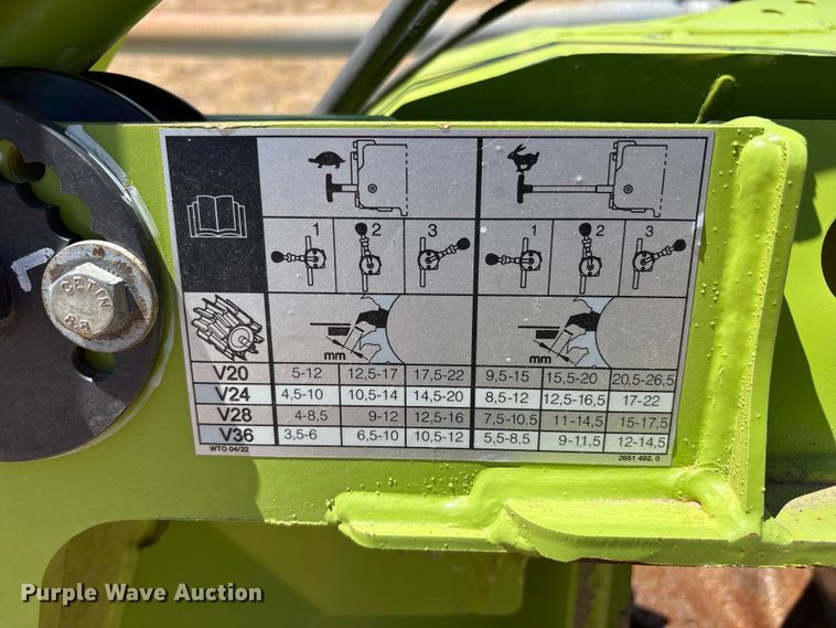 image for item JM9371 Claas Orbis 900 rotary forage head