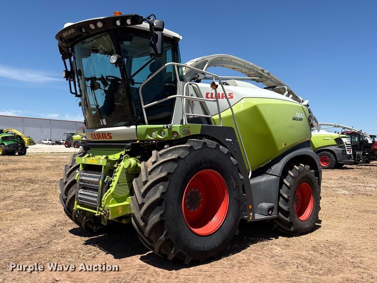 image for item JM9374 Claas Jaguar 990 forage harvester