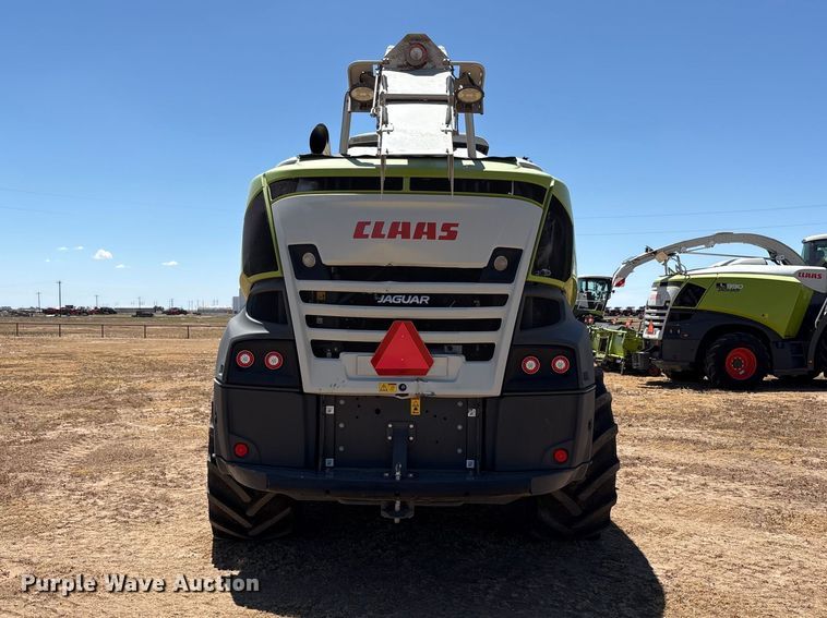 image for item JM9374 Claas Jaguar 990 forage harvester