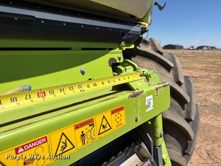 image for item JM9374 Claas Jaguar 990 forage harvester