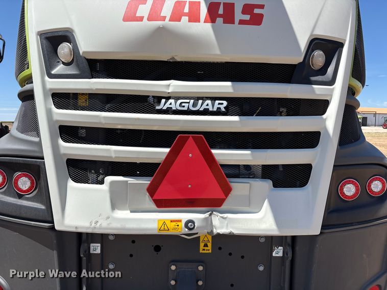 image for item JM9374 Claas Jaguar 990 forage harvester