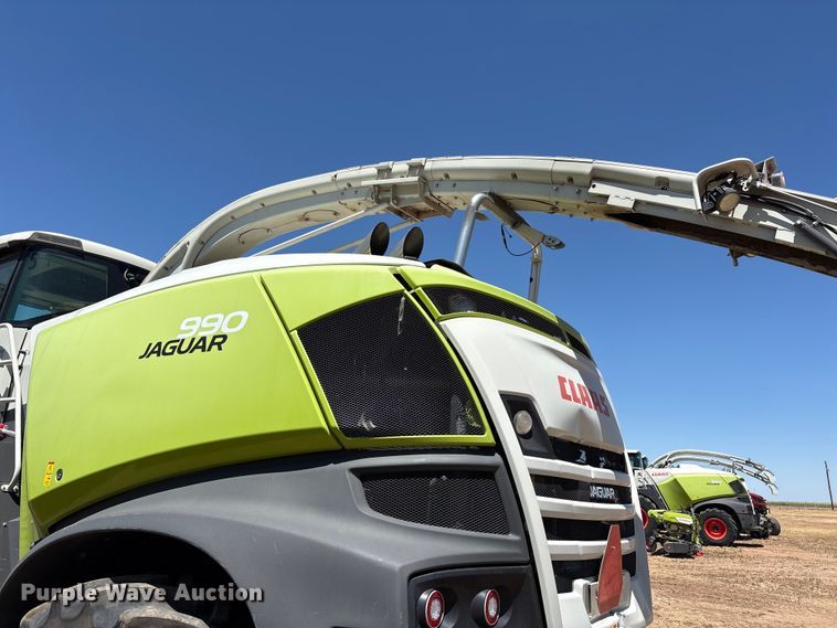 image for item JM9374 Claas Jaguar 990 forage harvester