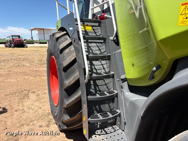 image for item JM9374 Claas Jaguar 990 forage harvester