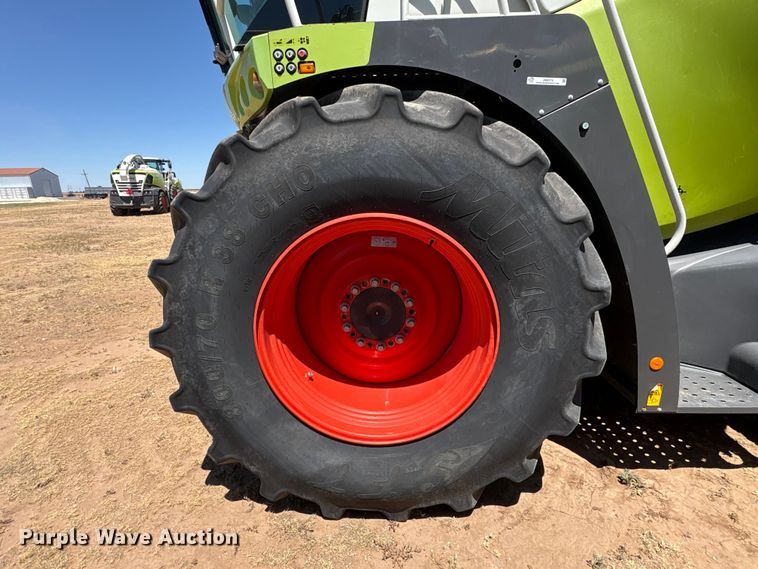 image for item JM9374 Claas Jaguar 990 forage harvester
