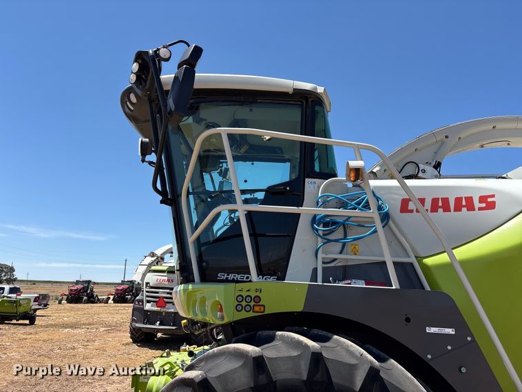 image for item JM9375 Claas Jaguar 990 forage harvester