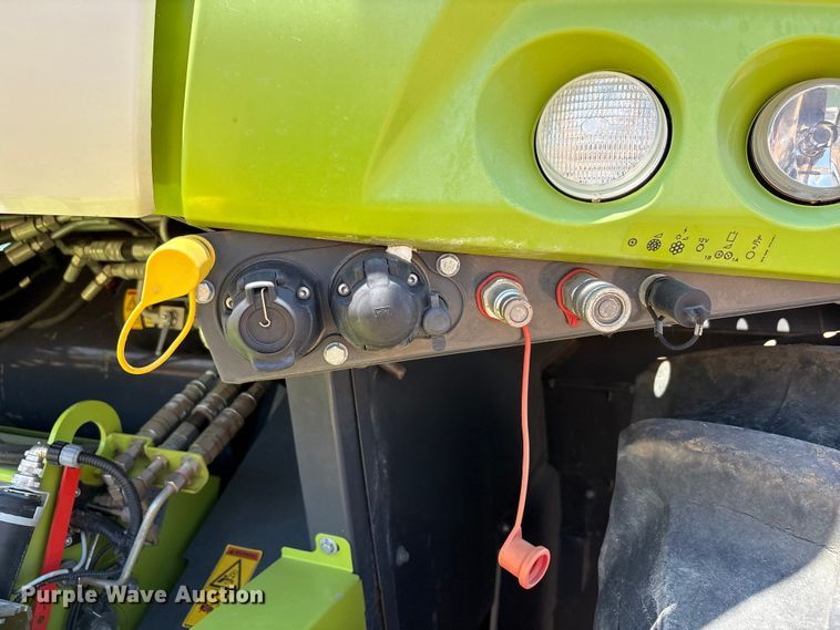 image for item JM9375 Claas Jaguar 990 forage harvester