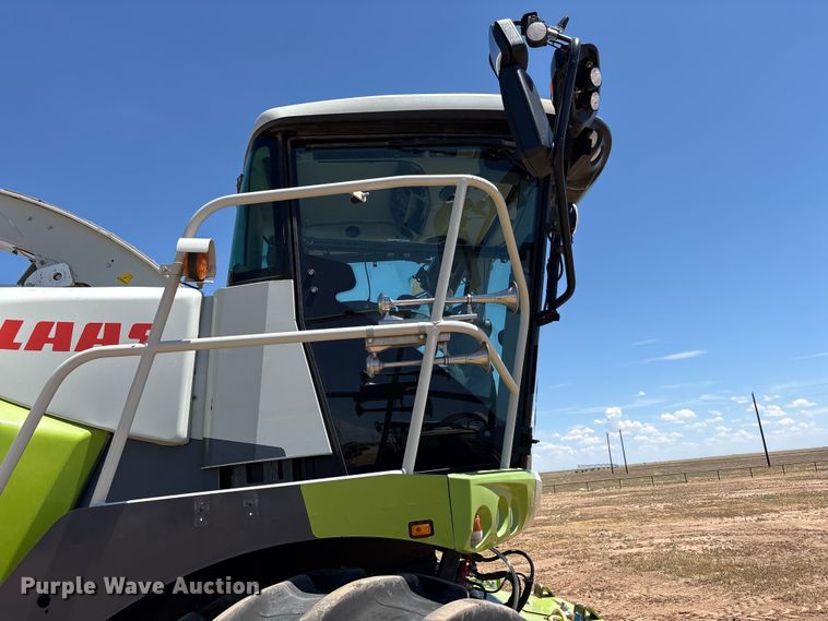 image for item JM9375 Claas Jaguar 990 forage harvester